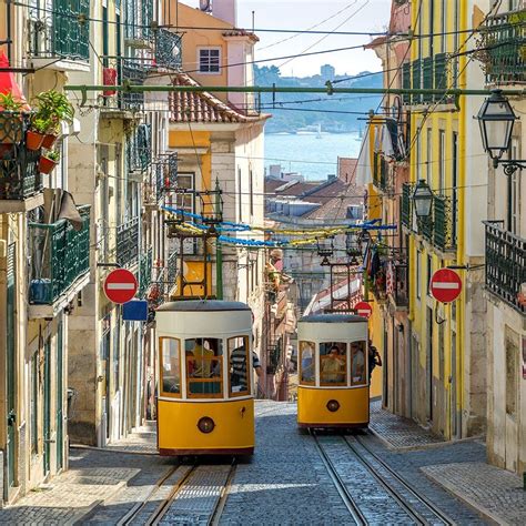 £21 Cheap Flights to Lisbon .